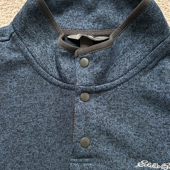 Eddie Bauer Men's Navy Zip-Up Sweater - Picture 5 of 6